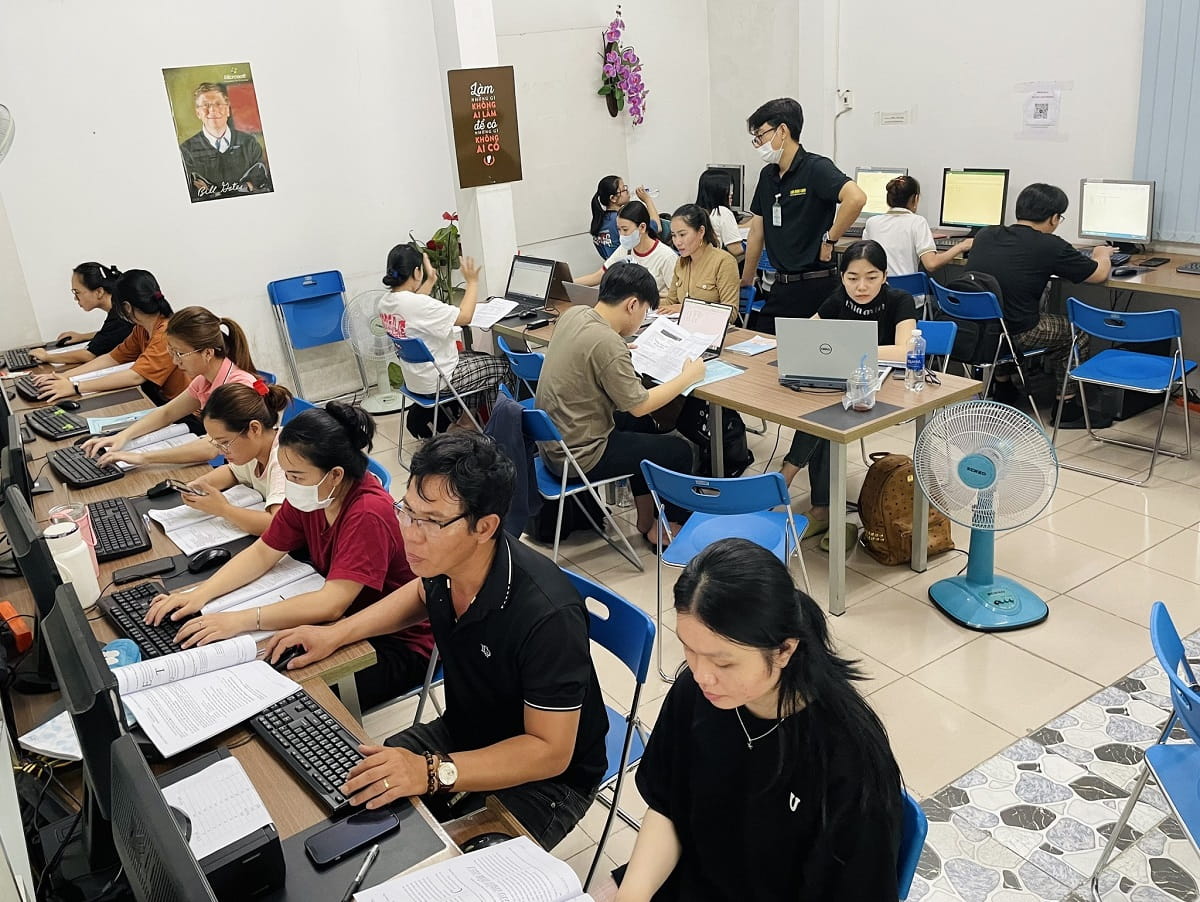 Trung Tâm Tin Học Lâm Minh Long