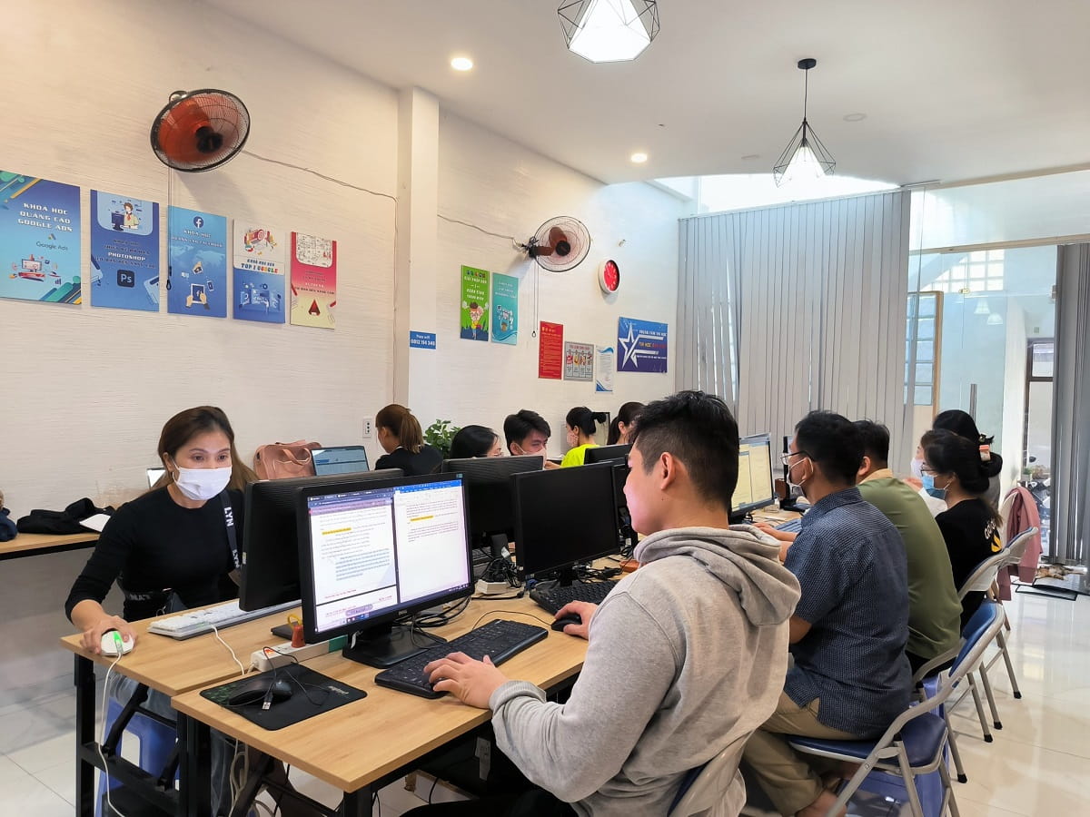 Trung tâm tin học Trí Việt